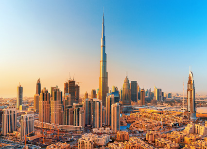 Image de Dubaï avec grands buildings, Burj Khalifa au centre